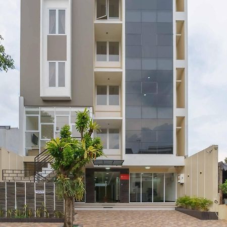 Reddoorz Plus Near Eka Hospital Bsd 5 Dadap Eksteriør bilde