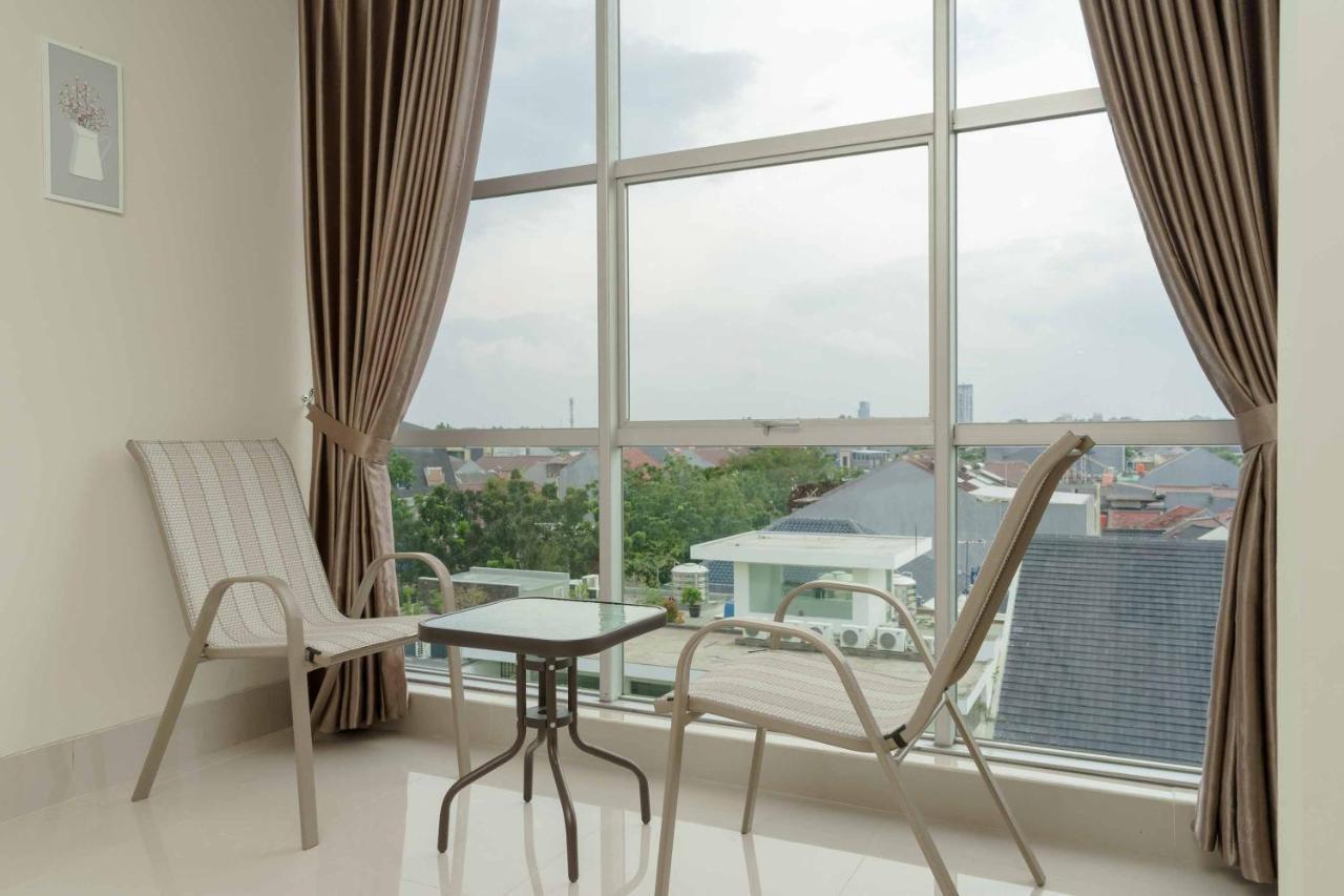 Reddoorz Plus Near Eka Hospital Bsd 5 Dadap Eksteriør bilde